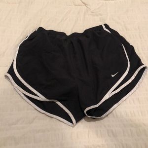 Women’s black nike shorts